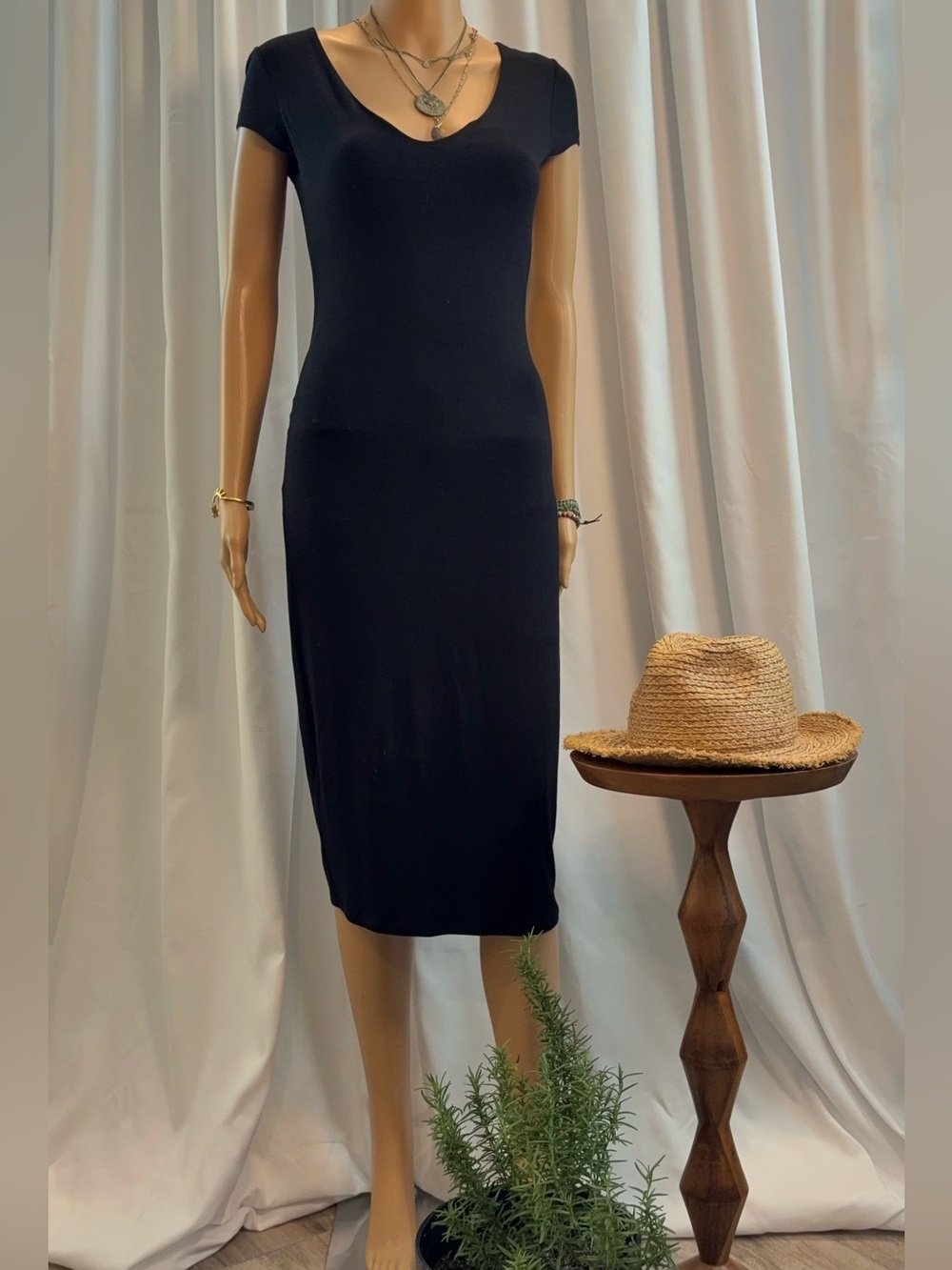 See You Monday LA Black  Fitted Midi Dress — Size Medium